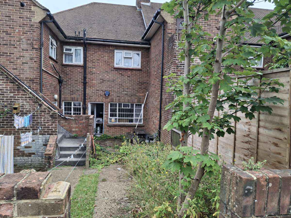 Retail/Shop in Hove - photo 4