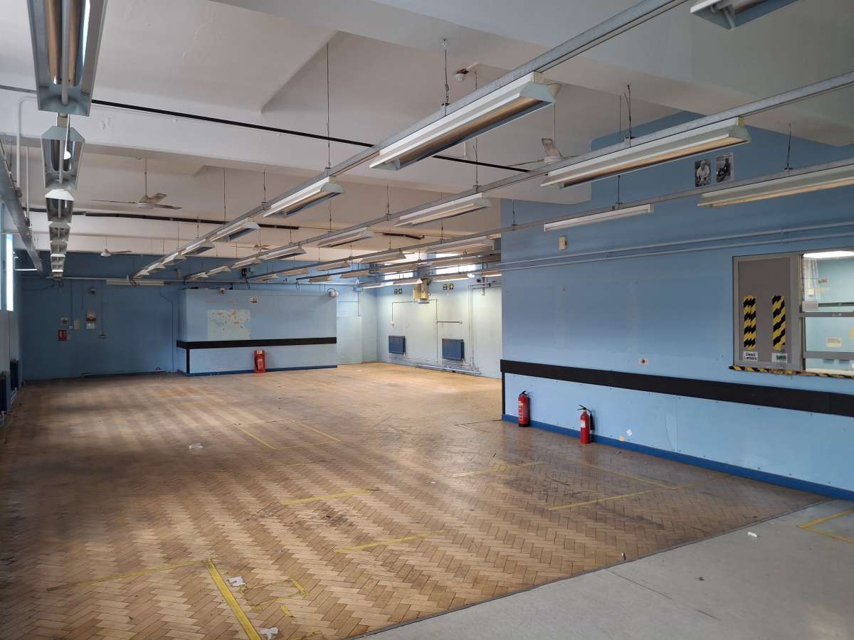 Retail/Shop in West Wickham - photo 2