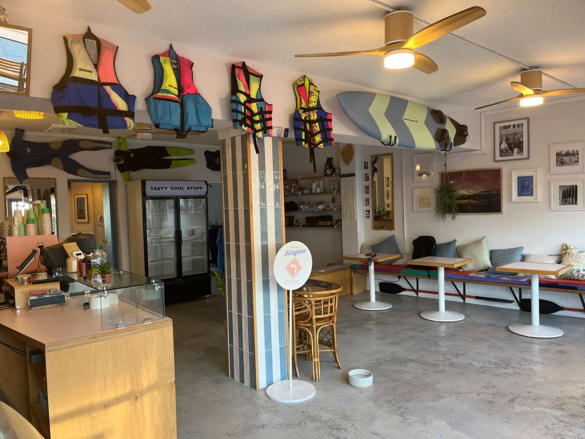 Retail/Shop in Budleigh Salterton - photo 4