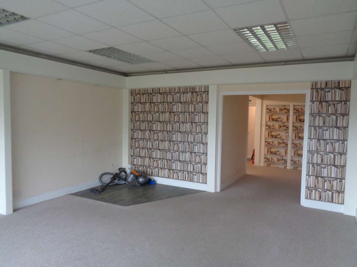 Retail/Shop in Exmouth - photo 3