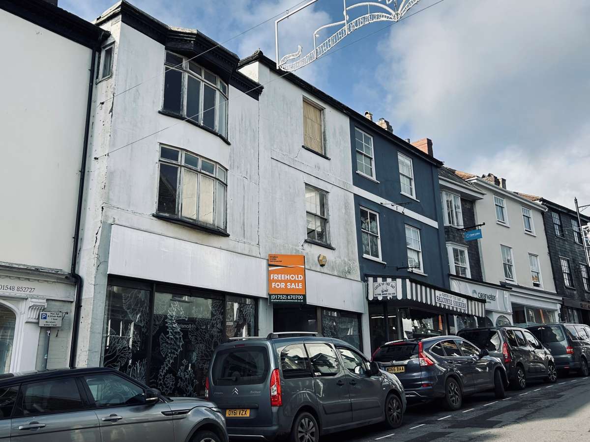 Retail in Kingsbridge