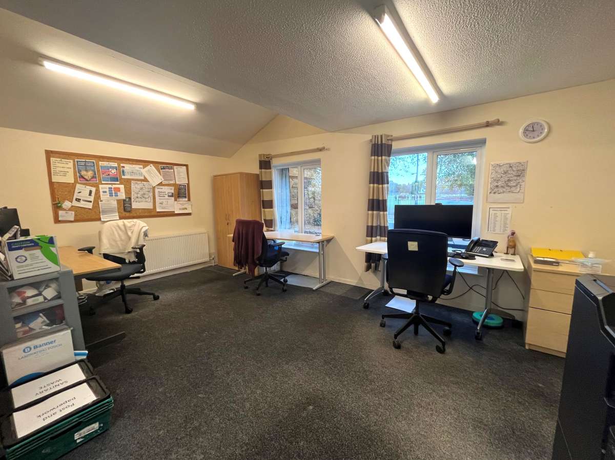 Retail/Shop in Maldon - photo 4