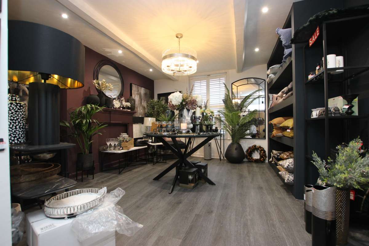 Retail/Shop in Grantham - photo 2