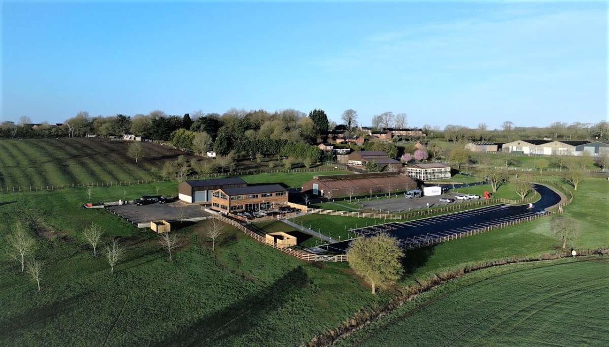 Retail/Shop in Leicester - photo 2