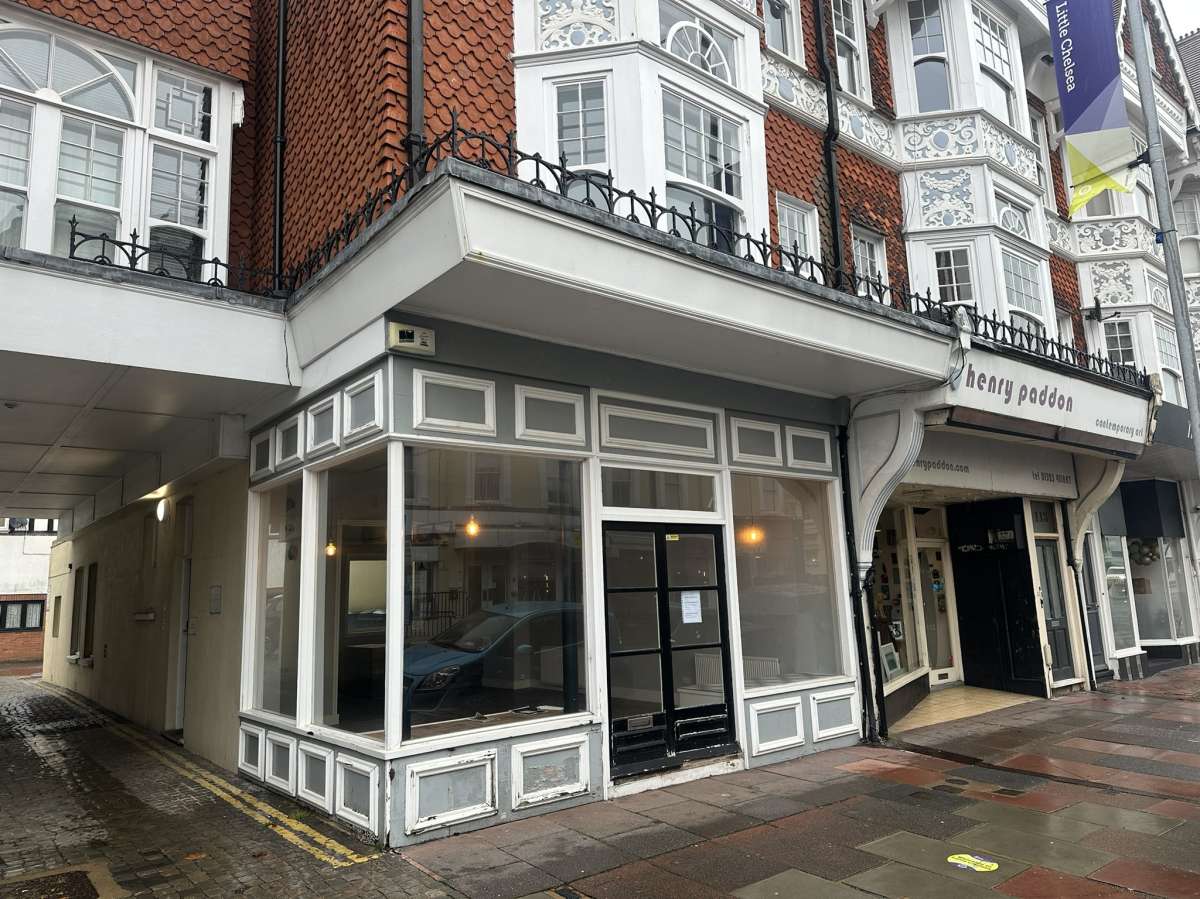 Retail/Shop in Eastbourne - photo 2