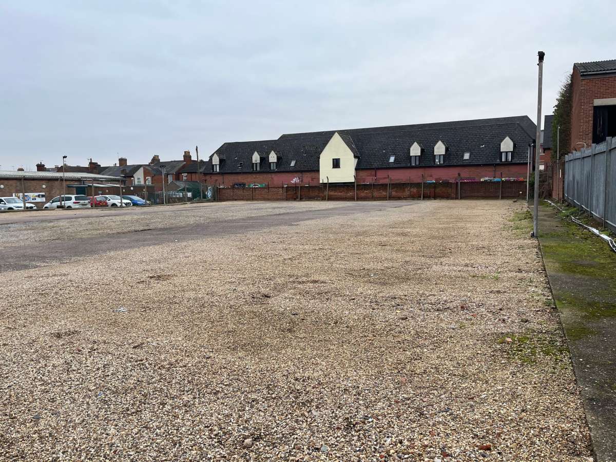 Retail/Shop in Colchester - photo 2