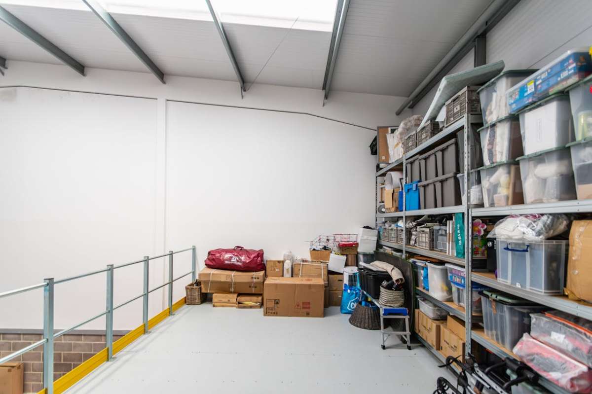 Retail/Shop in Wimborne - photo 4