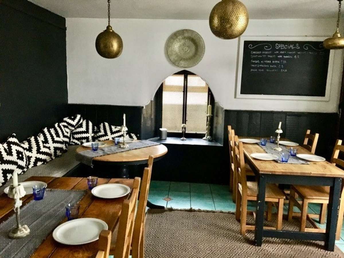 Retail/Shop in Kingsbridge - photo 2