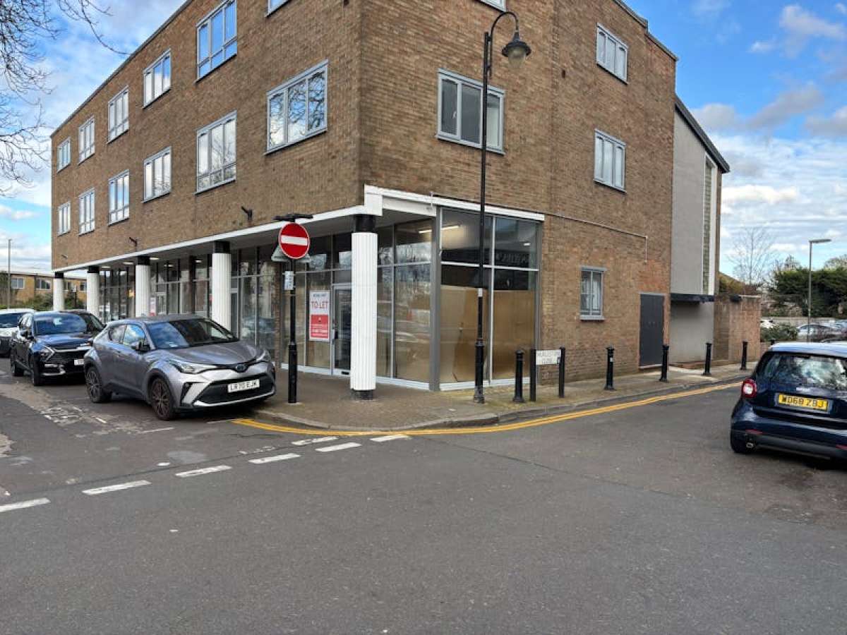 Retail in Shepperton