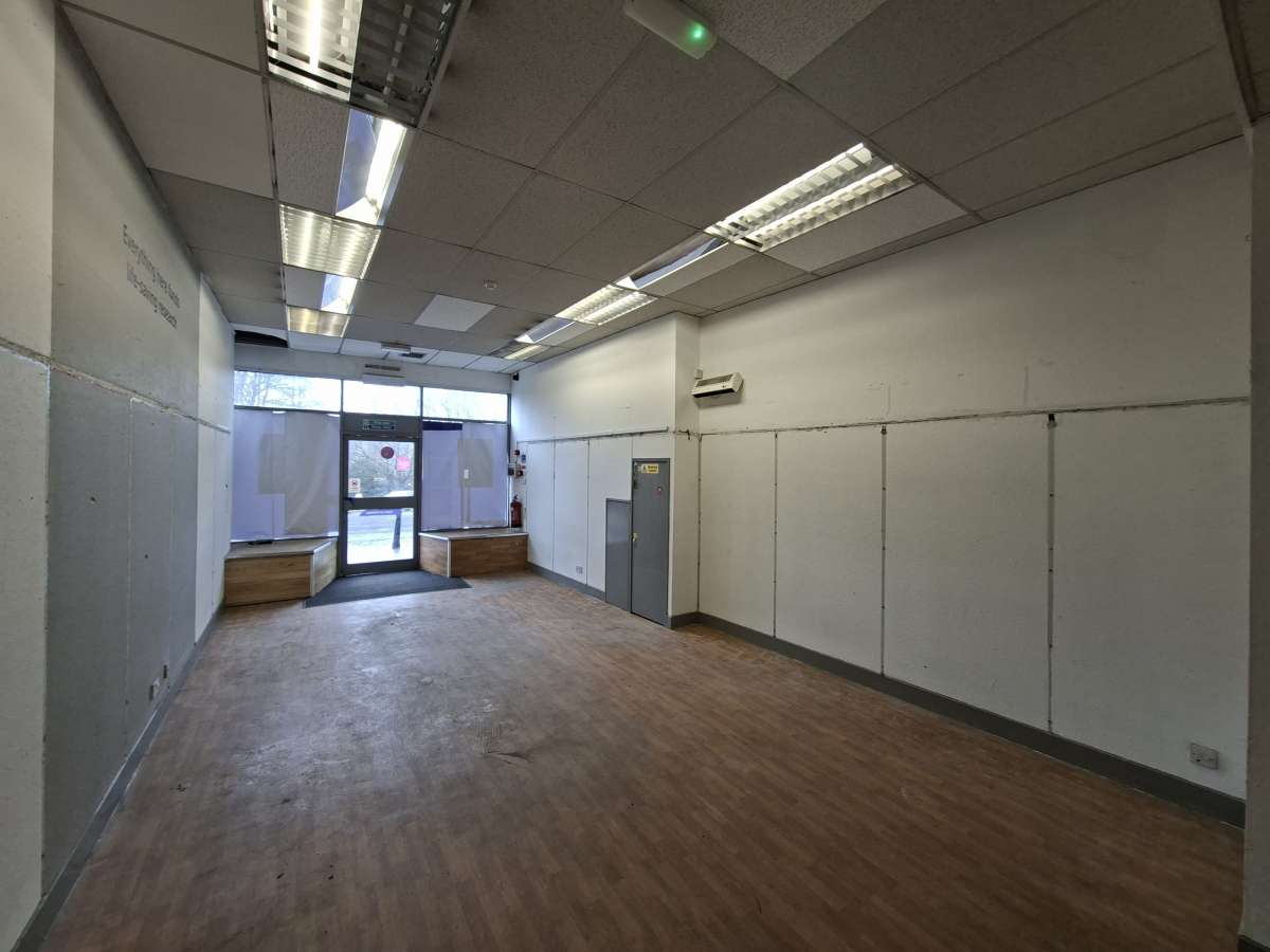Retail/Shop in Aberdeen - photo 2