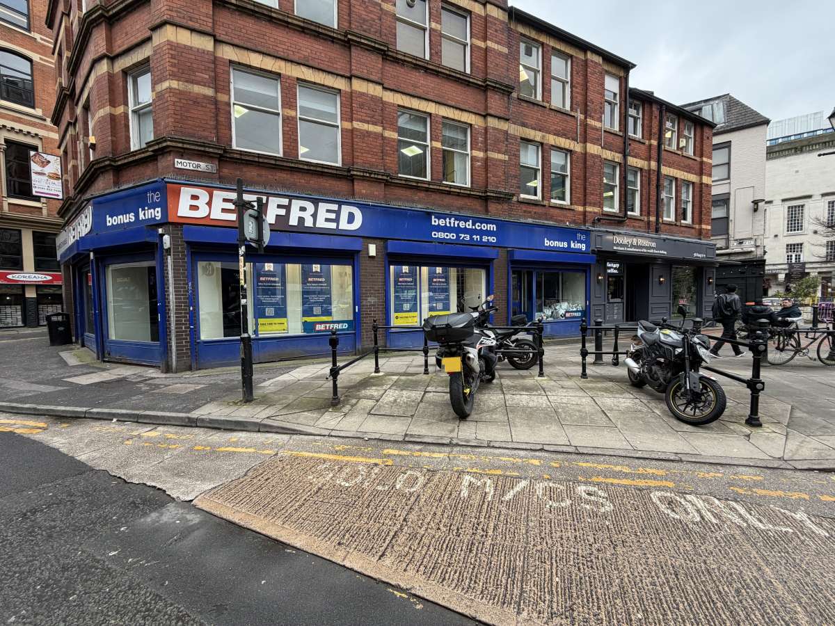 Retail in Salford