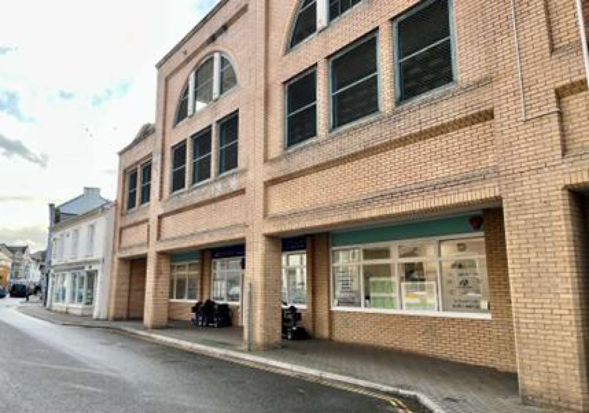 Retail/Shop in Barnstaple - photo 2
