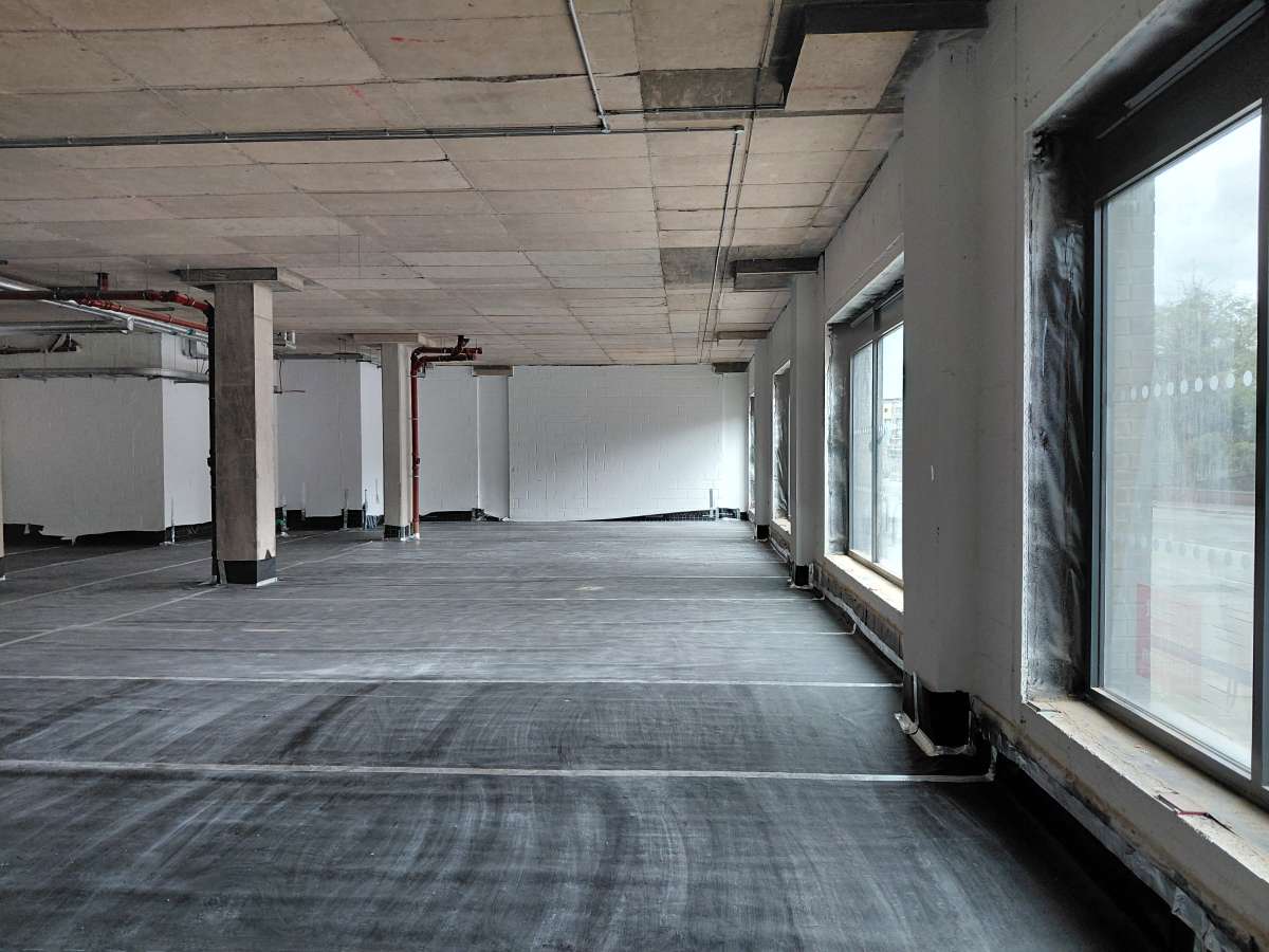 Retail/Shop in Bristol - photo 2