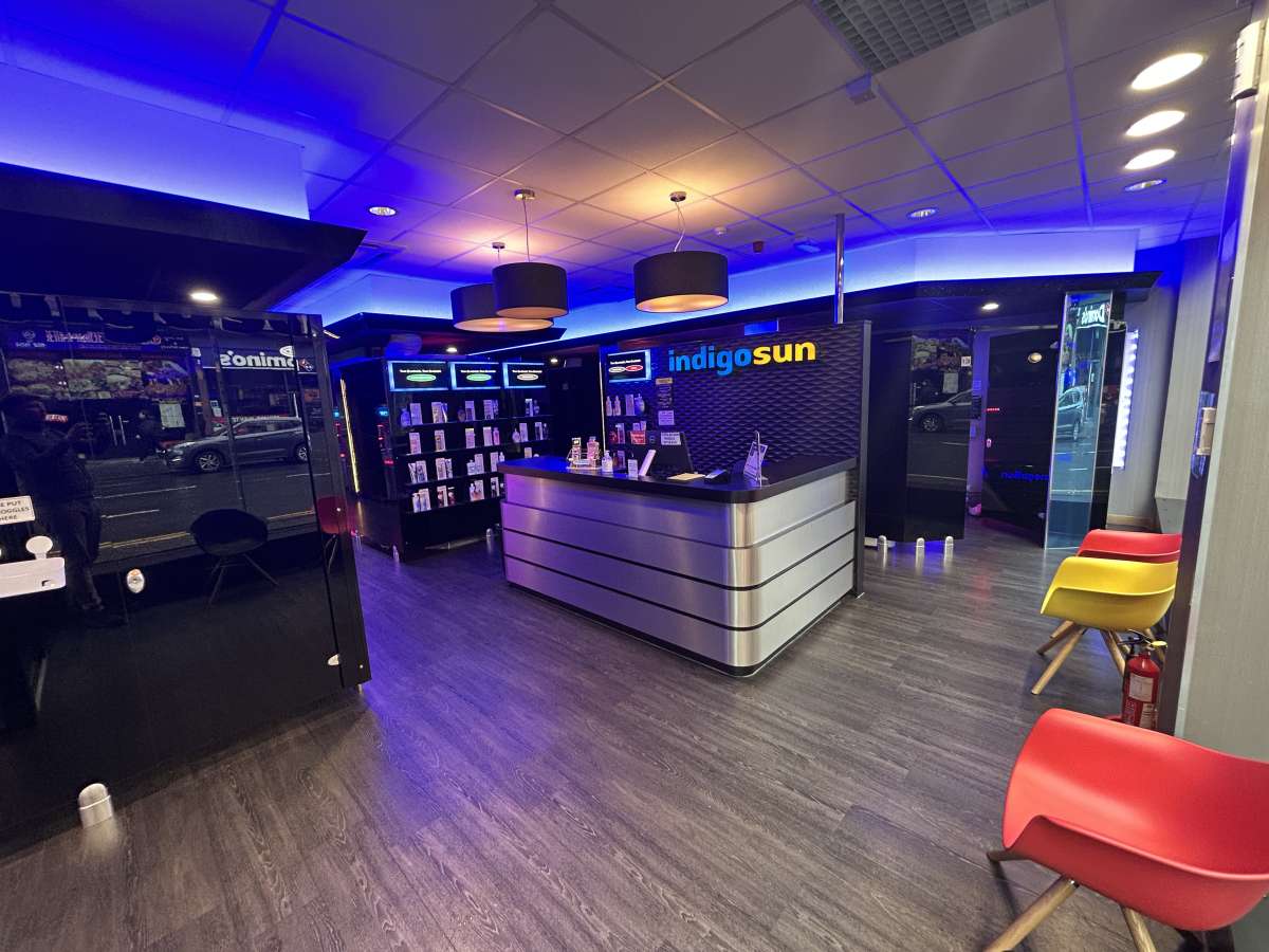 Retail/Shop in Glasgow - photo 2