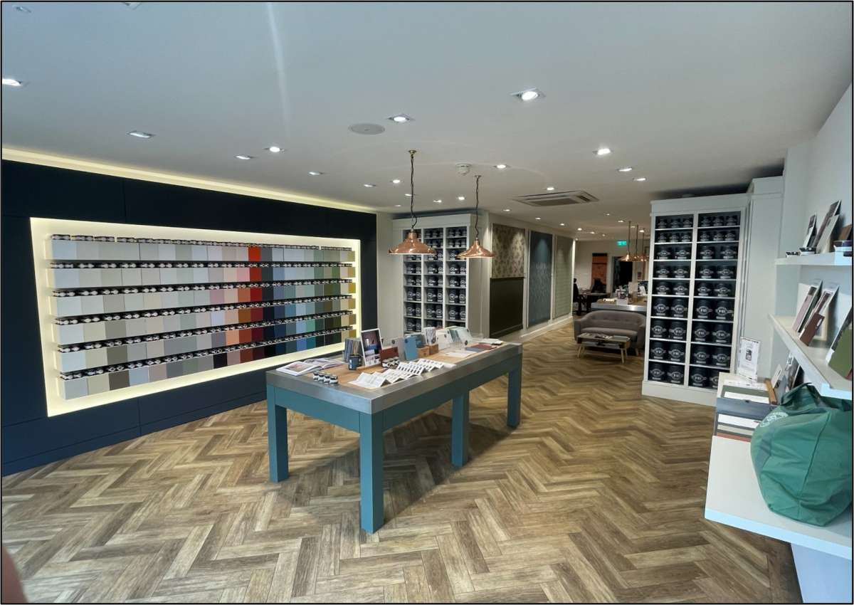 Retail/Shop in Cambridge - photo 3