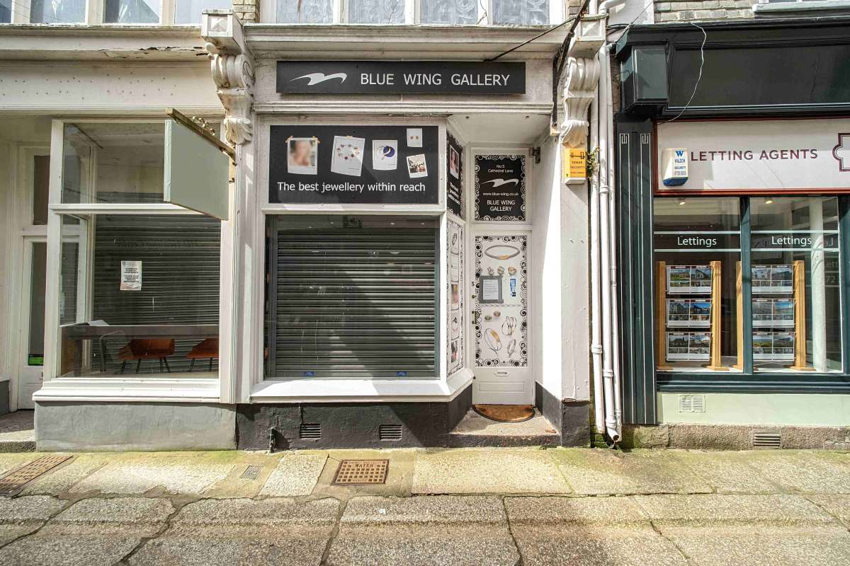 Retail/Shop in Truro - photo 2