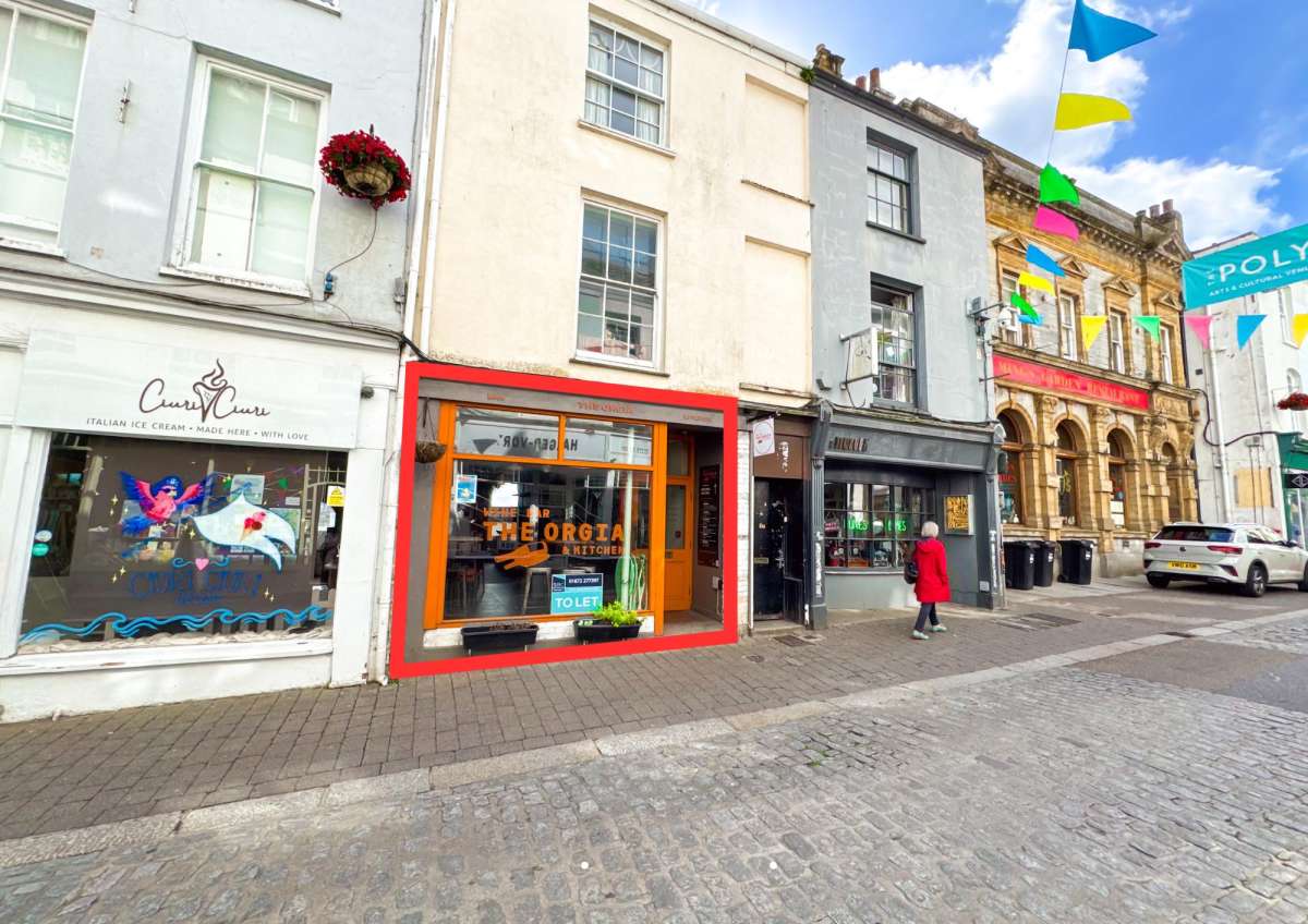 Retail in Falmouth