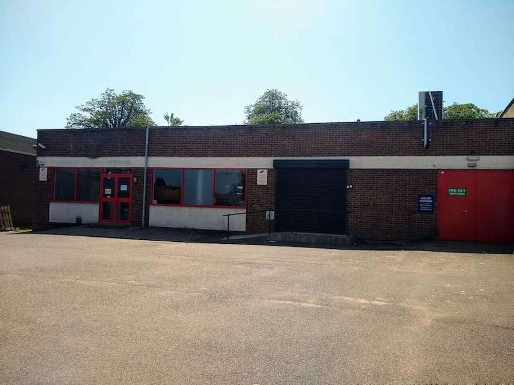 Retail/Shop in Camberley - photo 3