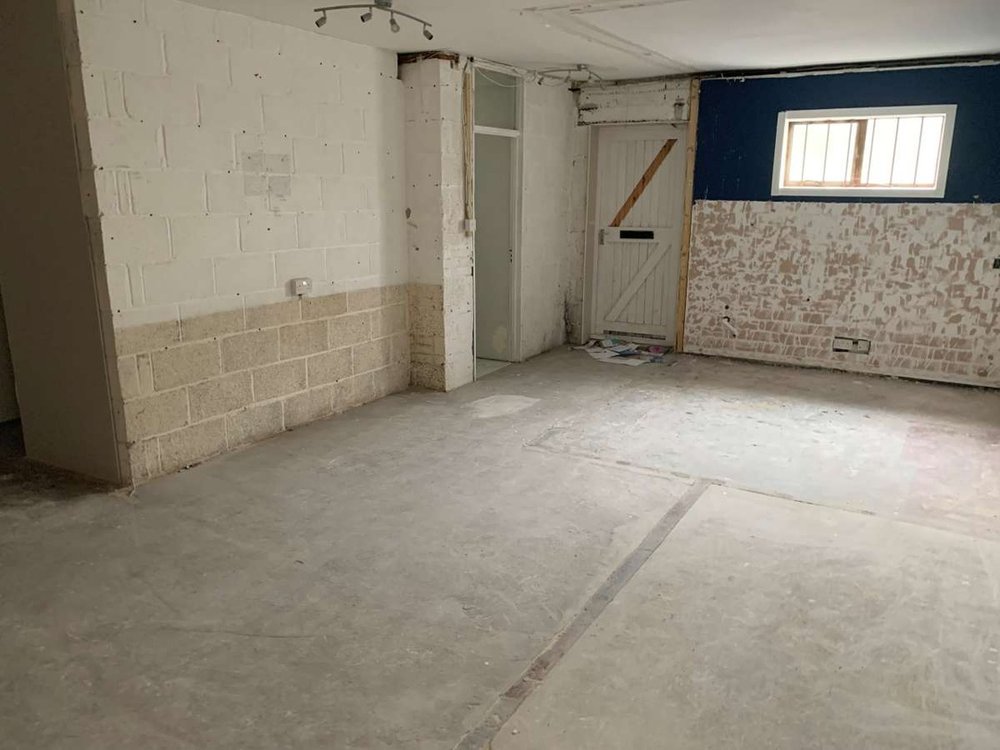 Retail/Shop in Plymouth - photo 3