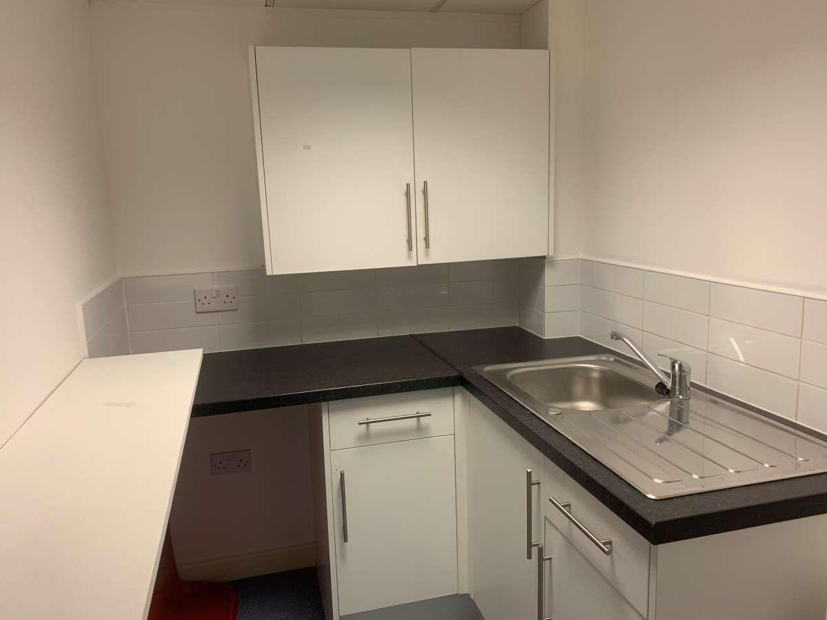 Retail/Shop in March - photo 2