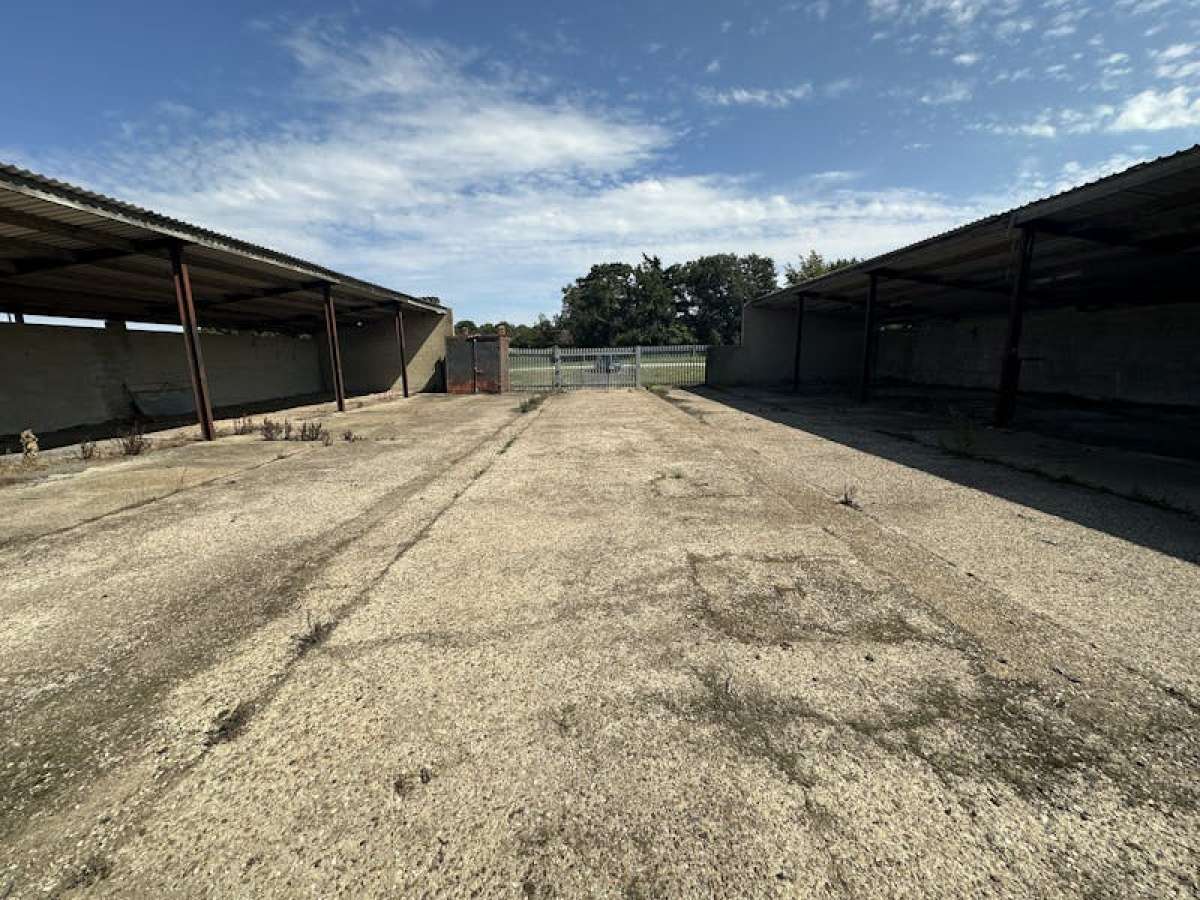 Storage in Blackmoor, Liss - photo 4