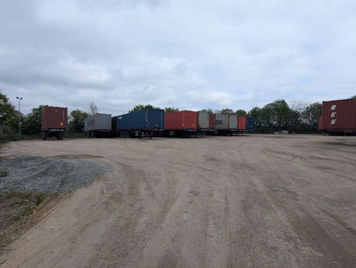 Storage in Witham - photo 3