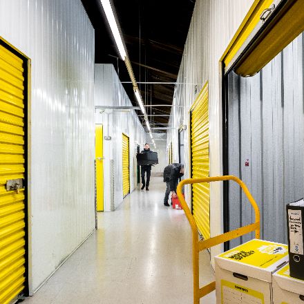 Industrial Unit in Manchester - photo 2